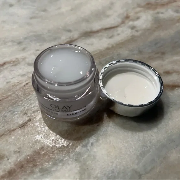 NEW ~ OLAY ULTIMATE NIACINAMIDE + HYALURONIC + PEPTIDE 24 EYE CREAM - Picture 5 of 7